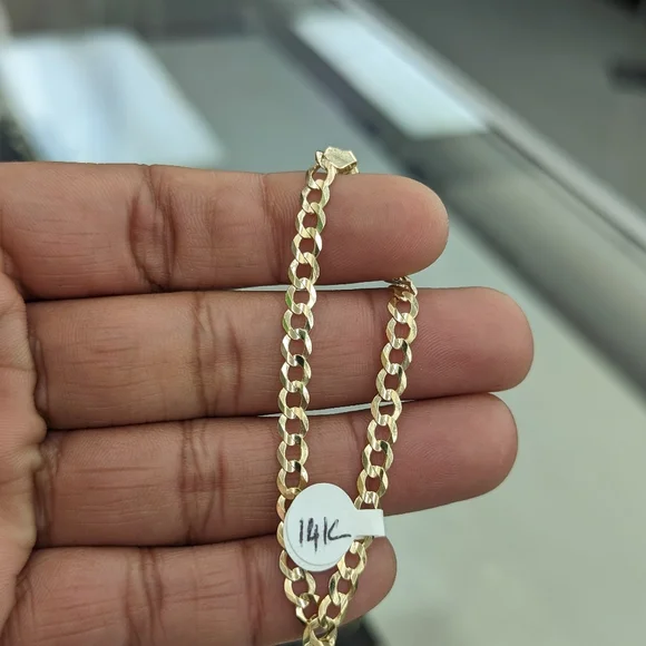 14kt Real Solid Gold Cuban Curb Bracelet - Picture 5 of 6